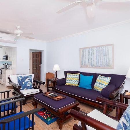 Jamaica Time Driftwood At Sea Palms 3Br 3Ba Condo In Ocho Rios With Pool And Beach Front With Views Only 10 Mins From Ochi Intl Airport Direct Flight From Miami St Mary Bagian luar foto