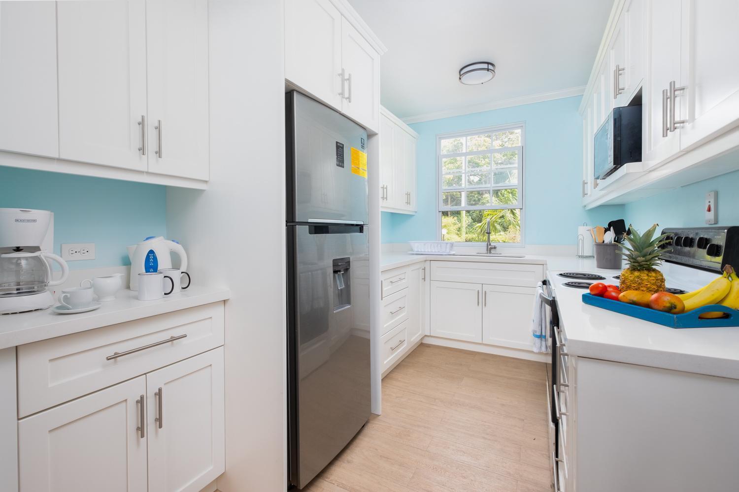 Jamaica Time Driftwood At Sea Palms 3Br 3Ba Condo In Ocho Rios With Pool And Beach Front With Views Only 10 Mins From Ochi Intl Airport Direct Flight From Miami St Mary Bagian luar foto